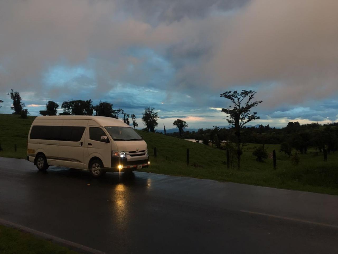 Pura Vida Hotel Alajuela Buitenkant foto